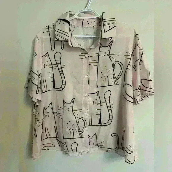 Cat print button up short sleeve shirt -  women’s 1x - Picture 1 of 4